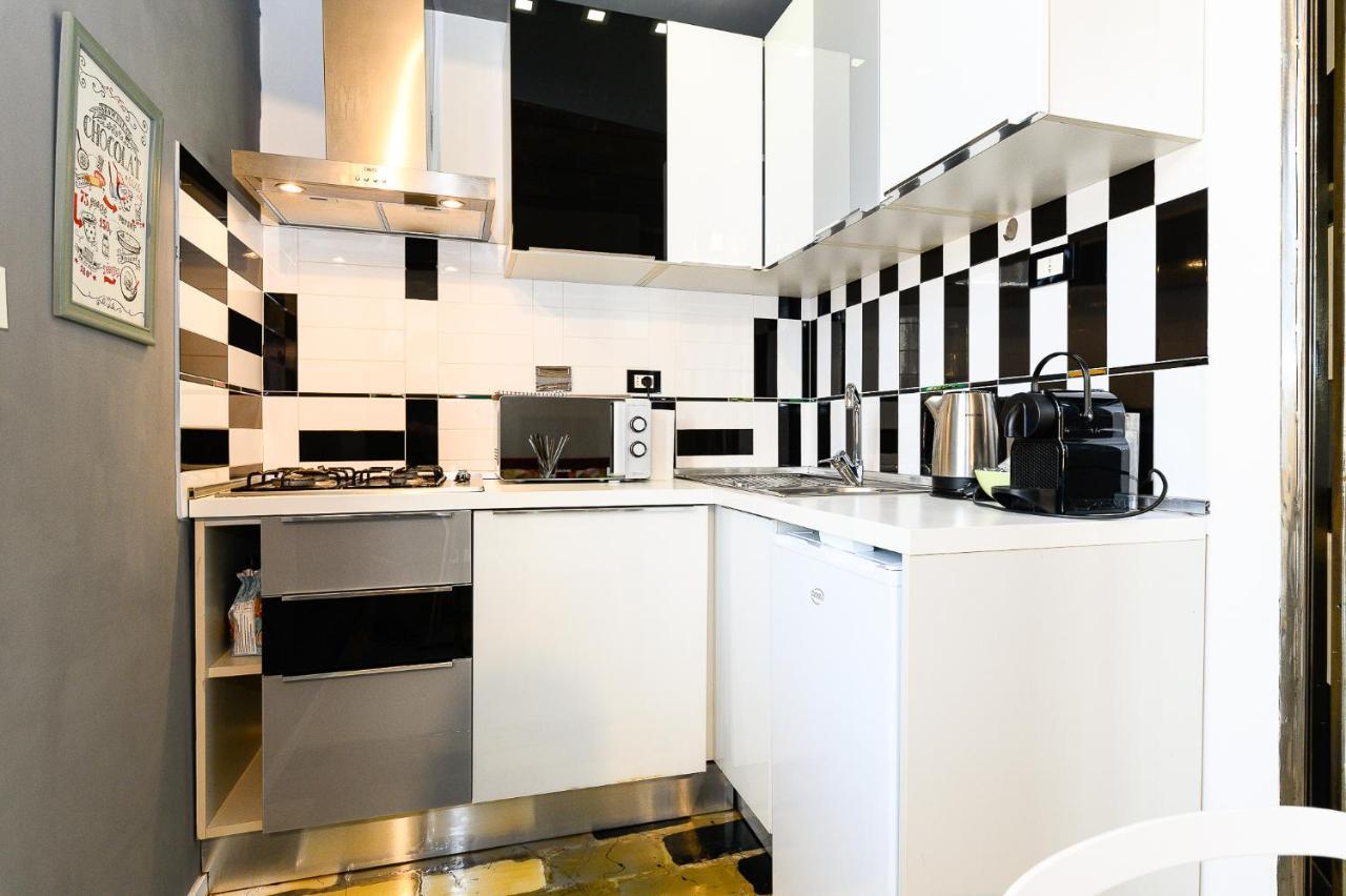 Stylish With Jacuzzi By Ndp Rent Lejlighed Rom Eksteriør billede